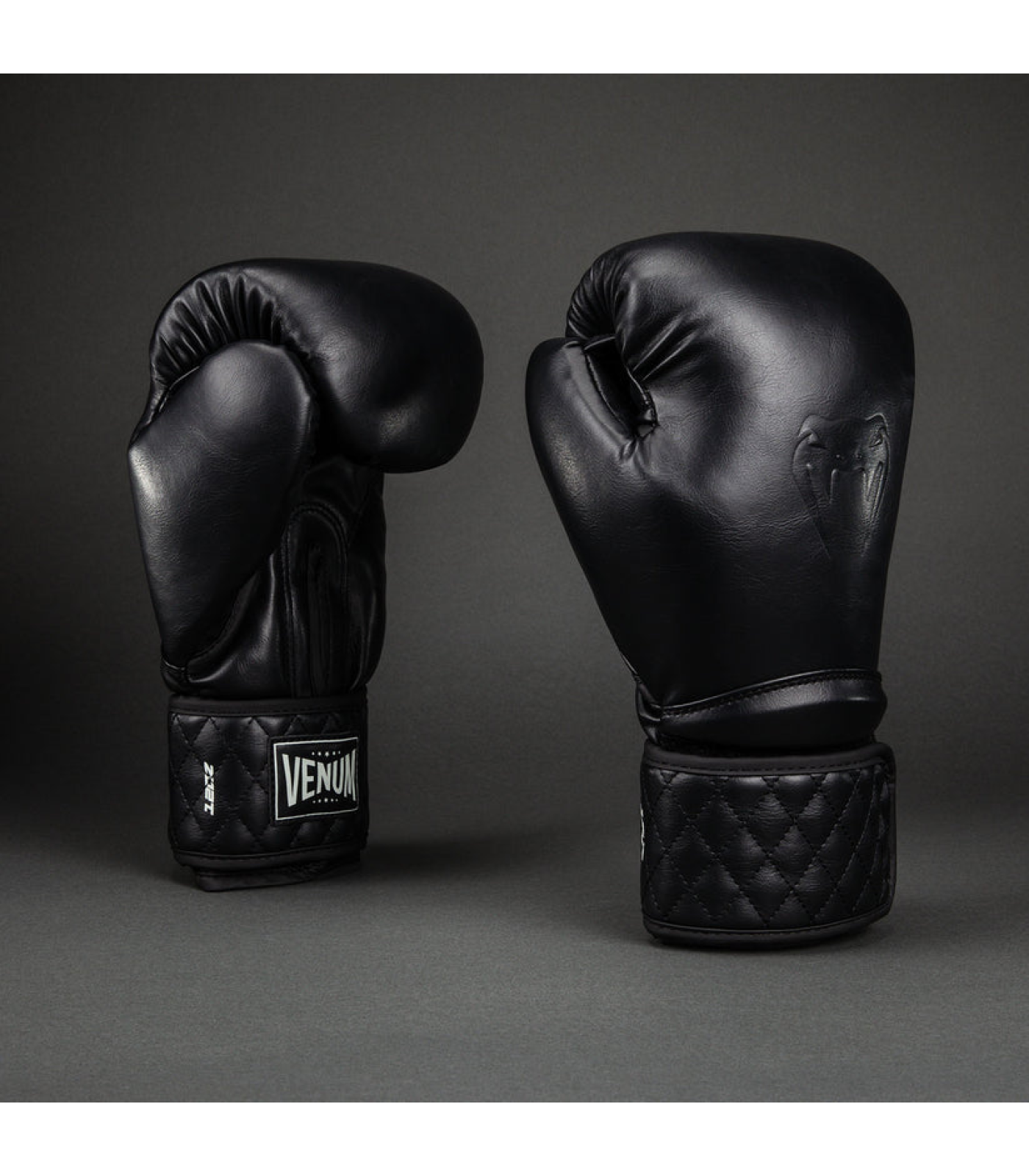 Боксови Ръкавици - Venum Impact Classic Boxing Gloves - Black​